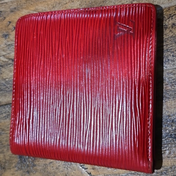 LOUIS VUITTON EMILIE  EPI LEATHER RED WALLET MEN'S - Picture 4 of 11